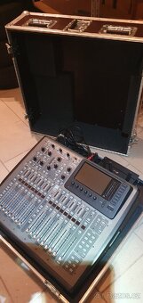 Behringer X32 compact - 8