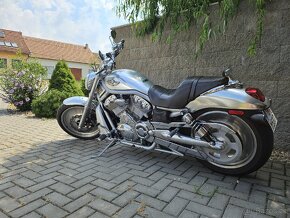 Harley Davidson V - Rod - 8