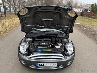 Mini Cooper R56 1.6i 88KW, velká výbava, 2009, 147.339KM - 8