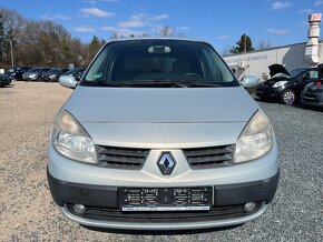 Renault Scénic 1.6i 83kW - 8