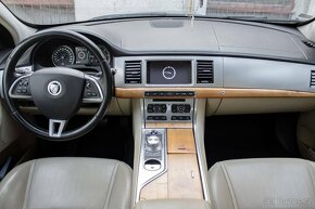 Jaguar XF 2.2D i4 Premium Luxury Automat EDITION - 8