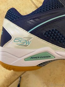 Yonex Power Cushion 65Z Wide - 8