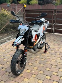 KTM 690 SMC-R - 8