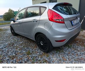 Ford Fiesta 1.25 benzin r.v.2011 v dobrém stavu - 8