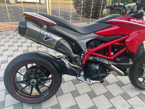 Ducati Hypermotard 939 - 8