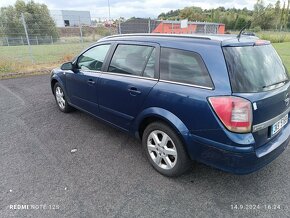 Opel Astra combi - 8