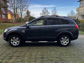 Chevrolet Captiva 2.0 VCDi 110kW SUV 4X4 Kůže Serviska ČR - 8