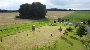 Pozemek s hotovým projektem a výstavby hrubé stavbou na Klíč - 8