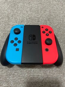Nintendo Switch + SD KARTA 256gb + SKYRIM - 8