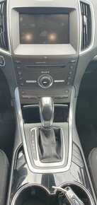 Ford S-Max 2.0TDCi 110 kW - 8