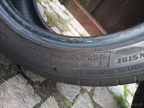 Pneu 225/45 R17 - 8