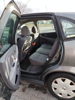 NISSAN ALMERA TINO 2.2DCI - 8