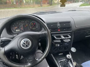 VW Golf 1.6 LPG - 8