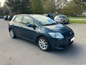 Toyota Auris 2.0 D-4D - 8