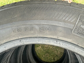 Zimní pneu Semperit 185/60R15 T - 8