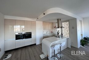 Pronájem luxusního bytu 4+kk 128 m² s terasou. - 8