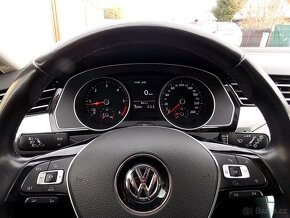 VW Passat 2,0 TDi B8 Kombi COMFORTLINE 180tkm - 8