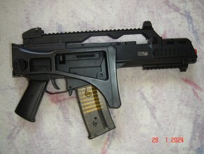 Prodám Airsoft Samopal Heckler&Koch G36C dle fota...... - 8