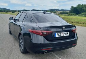 Alfa Romeo Giulia, Alfa Romeo 2,2 JTDm - 8