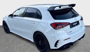 Mercedes A45S AMG - 8