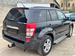 SUZUKI GRAND VITARA 2.4i 124KW,VÝHŘEV,TAŽNÉ,PDC,ALU,BEZ RZI - 8