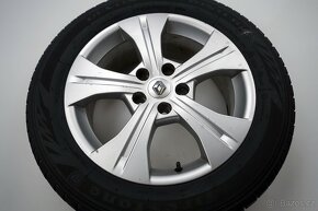 Renault Megane - Originání 17" alu kola - Zimní pneu - 8