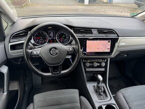 VW Touran 2.0 TDI 110kW DSG Tažné ACC Kamera Navi Full LED - 8