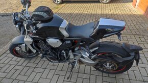 Honda CB1000R+ - 8