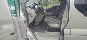 RENAULT TRAFIC 2,0DCi84kw,rv12/2011,8MÍSTNÝ,BLACK EDITION - 8