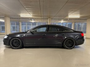 Audi A6 4.2 Quattro - 8