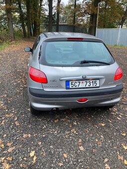 Peugeot 206 1.1 44kw - 8