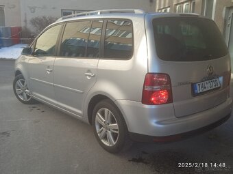 VW Touran 1, 9 TDI 77kw super stav 7 místní - 8