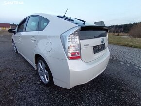 Toyota Prius, 1.8HSE hybrid VYHREV SEDADEL - 8