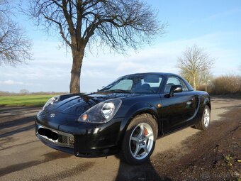 Toyota MR2 spyder - 8