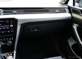 Volkswagen Passat 2.0BiTDi 176kW 4M DSG ELEGANCE - 8