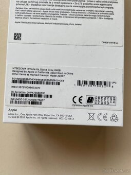 Apple iPhone XS 64GB Space Grey + příslušenství - 8