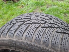 Zimní pneu Nokian WR D4 215/45 R16 - 8