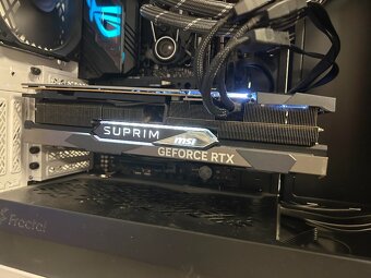 RTX 4080 MSI SUPRIM X - 8