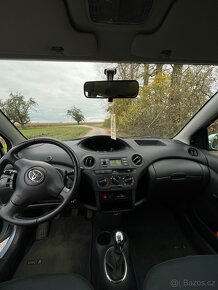 2004 Toyota yaris 1.0vvti - 8