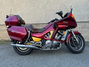 Yamaha XVZ 1200 Venture - 8