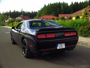 Dodge Challenger, 5.7 HEMI V8 R/T - SRT vzhled - 8