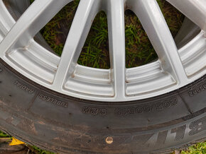 Zimní sada Mercedes třída C w205 Bridgestone 205/60/16 - 8