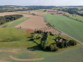 Prodej stavebního pozemku v Pravoníně - 8