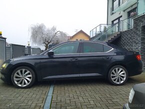 Škoda Superb 3 III 2 0 TDI DSG model 2019 - 8