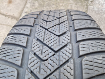 225/40 r19 zimni pneumatiky 225 40 19 225/40/19 pneu R19 - 8