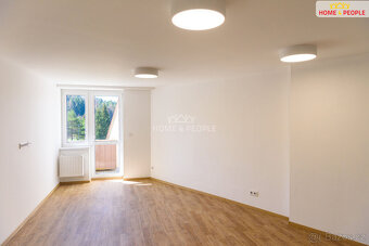 Krásný apartmán 3+kk ve Všemině o výměře 65 m² sklep 4 m² a  - 8