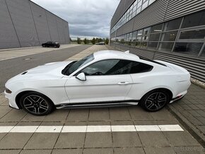 Ford Mustang 2.3i 233kW Automat rv.2021, Najeto 79 tis km - 8