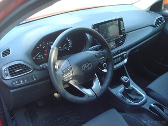 Hyundai i30 1.5i 80kw 2023 1500km nové v ČR - 8