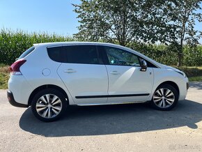 Peugeot 3008 1,2 PT 96KW rv 2016 Kůže Panorama NAVI - 8