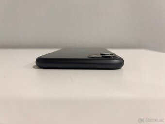 iPhone 11 64 GB REZERVOVÁNO - 8